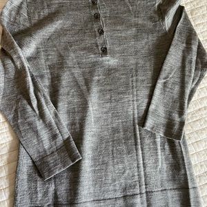 LOFT Acrylic wool poly sweater light weight  3/4 sleeve sweater